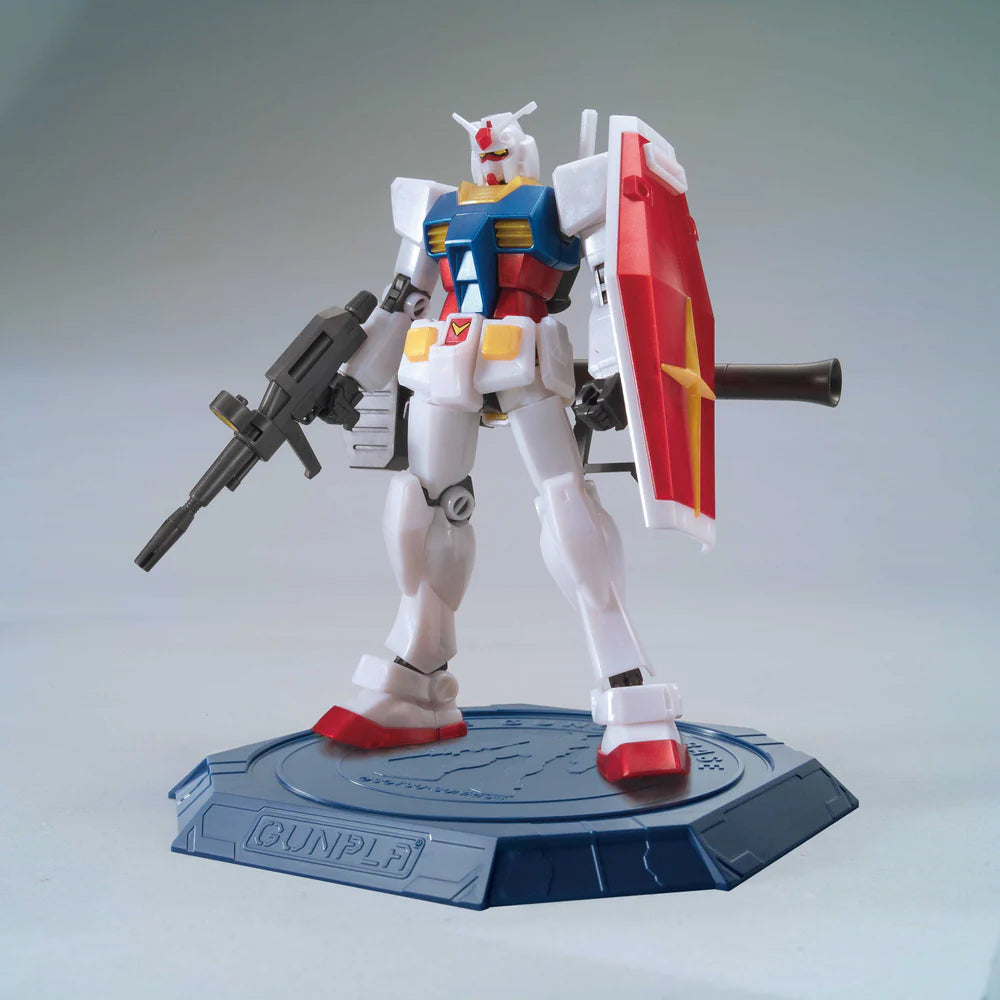Gundam Base Limited 1/144 HG RX-78-2 Metallic Gloss Injection Version