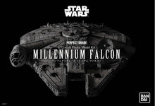 Load image into Gallery viewer, P Bandai 1/72 PG Milennium Falcon
