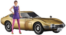 Load image into Gallery viewer, 1/24 Toyota 2000GT Gold with 60&#39;s Girls Model Figure
